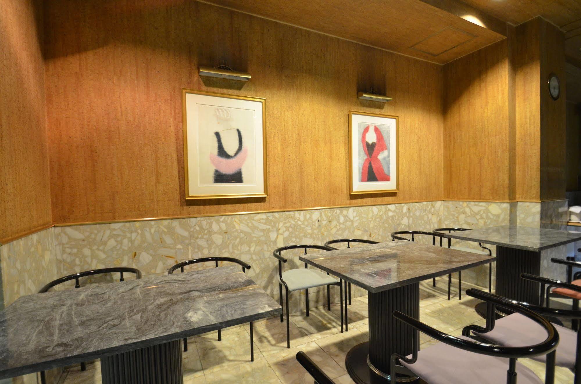 Select Inn Nagoya Iwakura Eki-Mae Eksteriør bilde